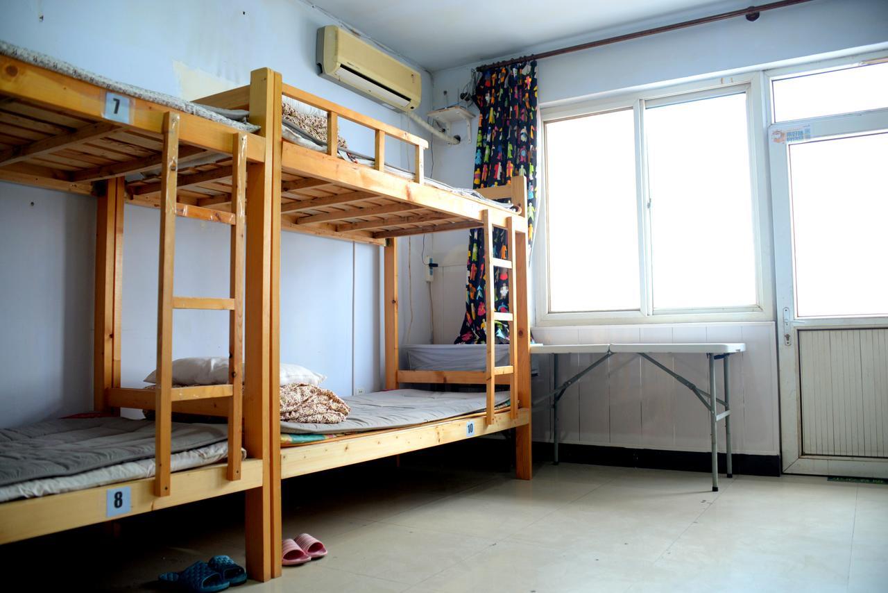First Met Backpackers Hostel Чэндэ Экстерьер фото