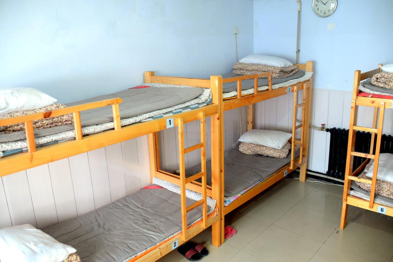 First Met Backpackers Hostel Чэндэ Экстерьер фото